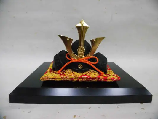 兜 | ようこそ高岡銅器の里 金秀へ