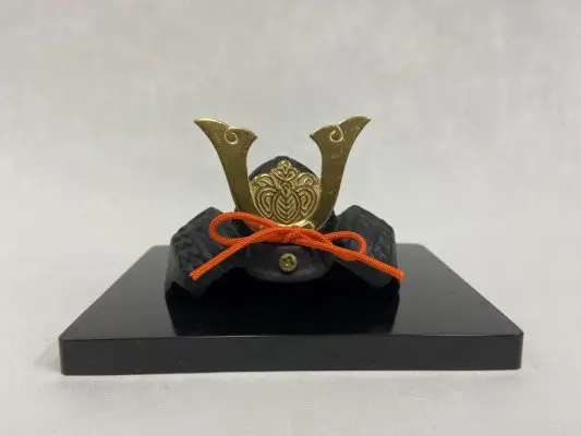 兜 | ようこそ高岡銅器の里 金秀へ